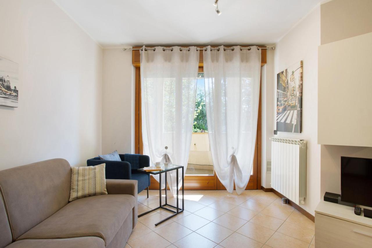 Apartmán Casa Rosada Monza Autodromo Nova Milanese Exteriér fotografie